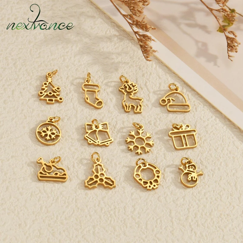 5Pcs/Lot Stainless Steel Christmas Charms Garland Bell Elk Snowflake Christmas Tree DIY Bracelet Necklace Jewelry New Year Gifts
