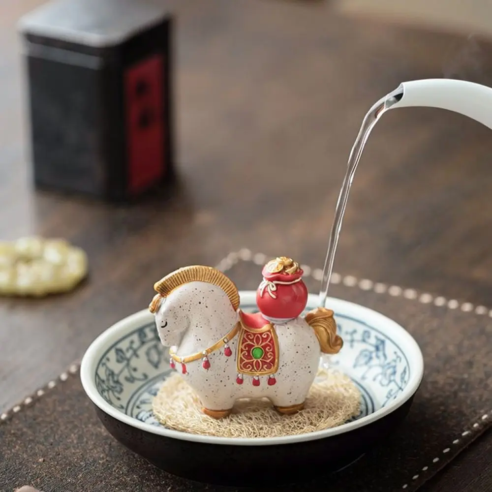 Chinese Style Tang Horse Tea Pet Ornament Heat Reactive Color Changing Statue Resin Wealth Symbol Table Decoration