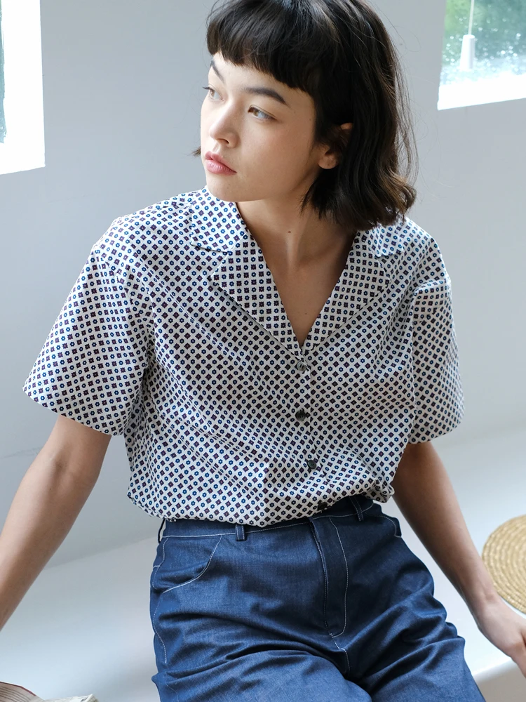 

Женская летняя рубашка свободного кроя из хлопка с винтажным цветочным узором, оригинальный дизайн, на пуговицах, цвет экрю