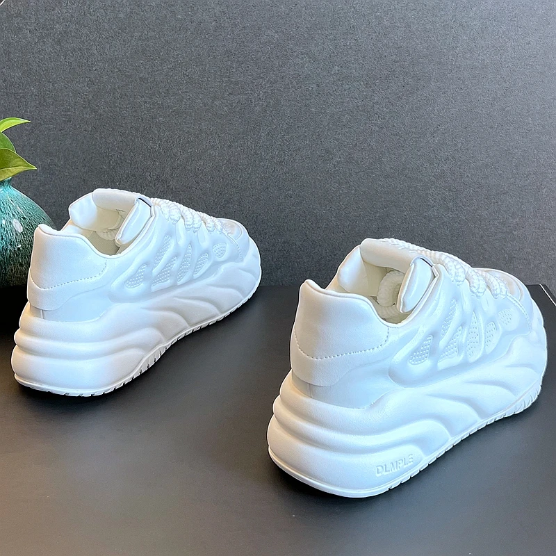 New Arrival Men Fashion Casual Dad Shoes Spring Autumn Korea Style Luxury Designer Youth Trending Popular Mesh Chunky Sneakers
