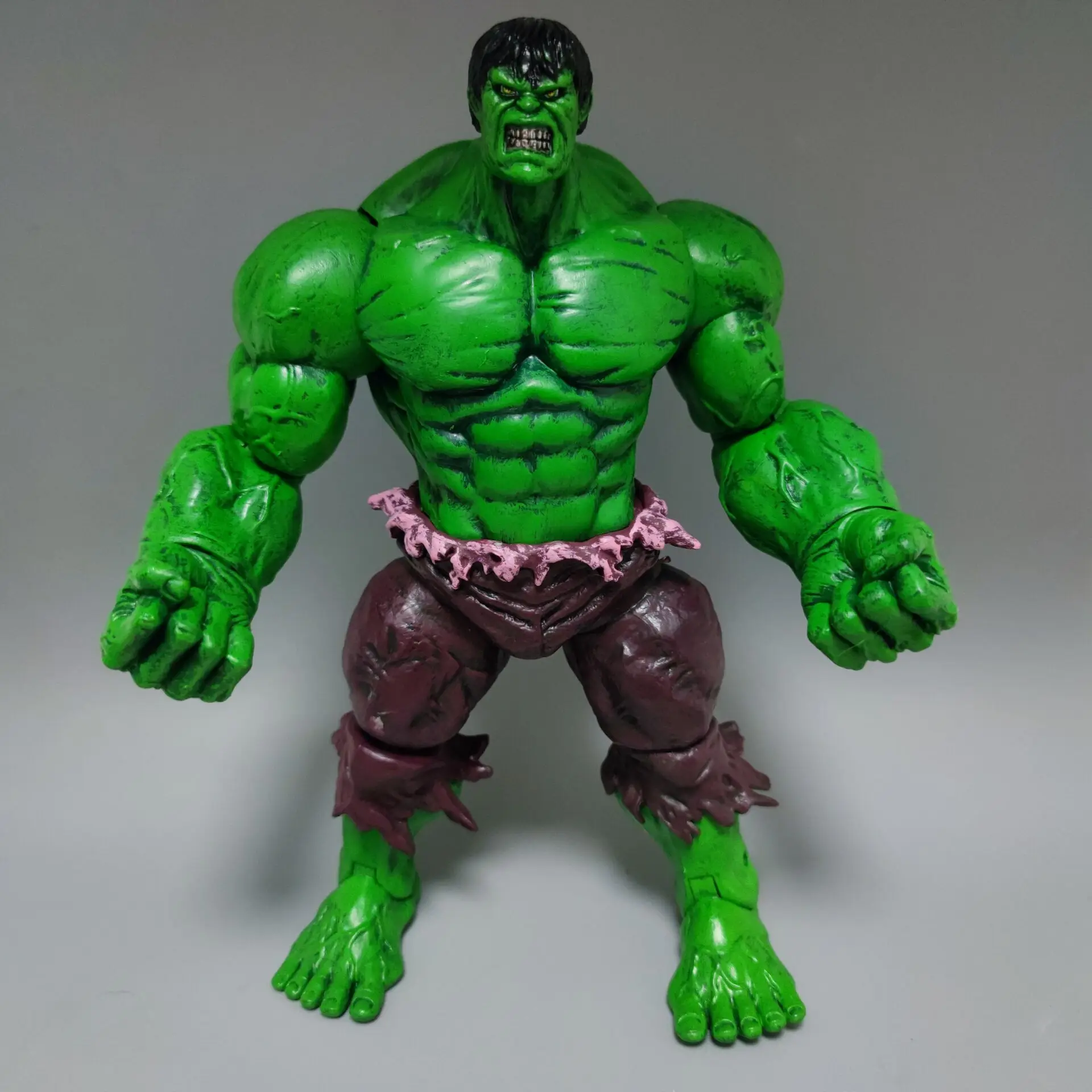 

MS Marvel Select DST Diamond Savage Incredible Hulk 9" Action Figure