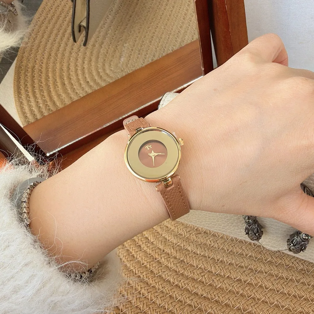 2026 New Brown Leather Strap Women'S Watch Fashionable Gift For Ladies, Creative And Compact, Women'S Wristwatch, Women'S Series