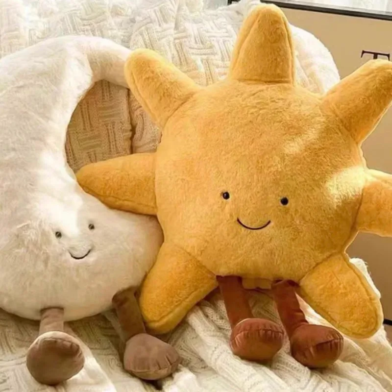 Schattig gezicht witte maan gele zon knuffel gevuld schattig cartoon weer knuffel voor kind slaapkamer decor bank sierkussen