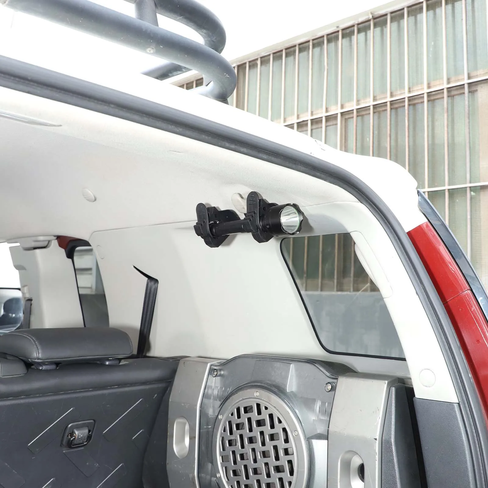 Used for 2007-2021 Toyota FJ Cruiser trunk flashlight bracket extension bracket multifunctional bracket automotive parts
