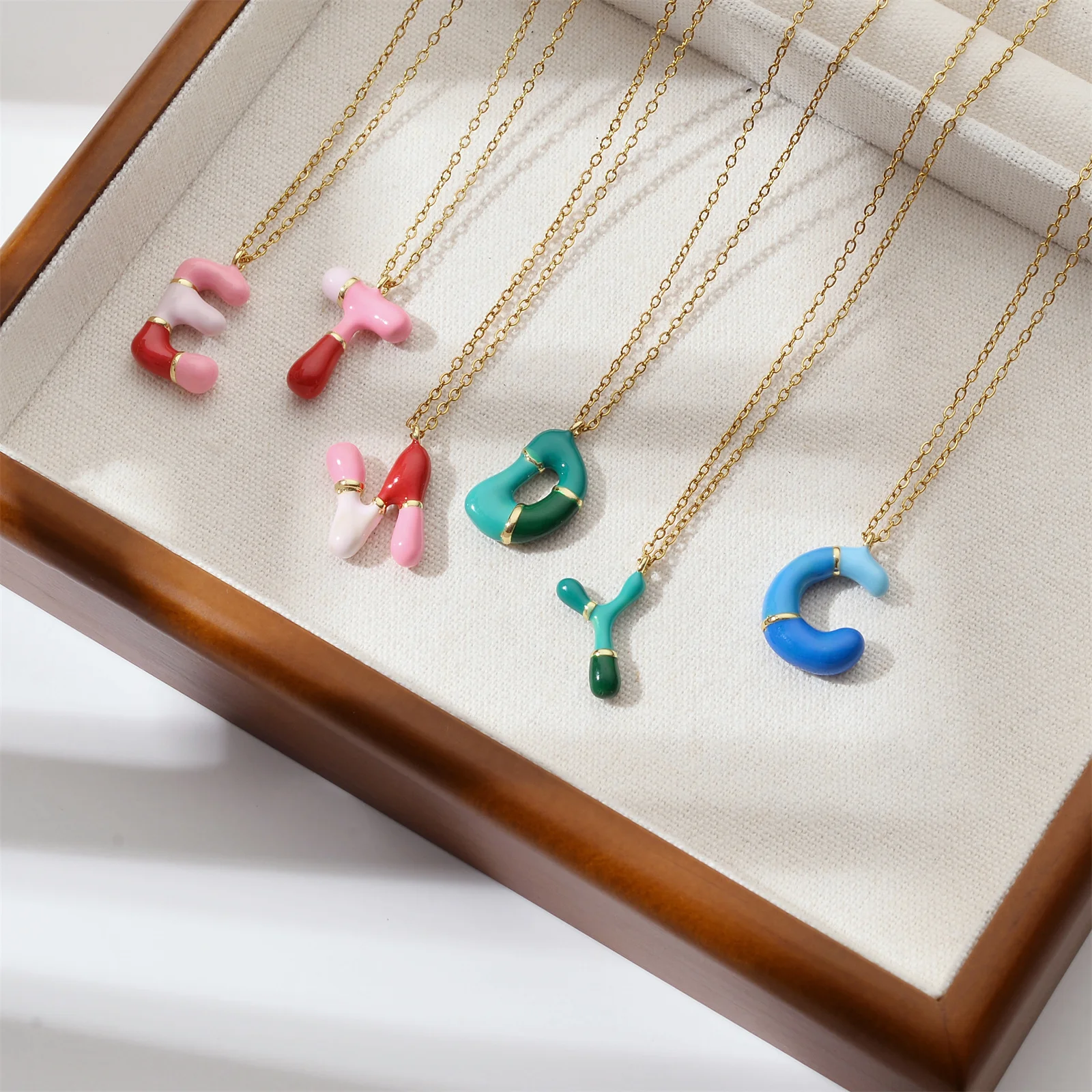 26 English Letter Initial Women Necklace Box Chain Multicolor A-Z Pendant Long Necklace for Women's Jewelry Gift image 2