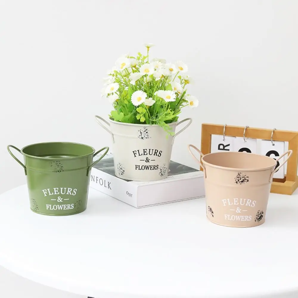 

Decorative Round Flower Pot Corrosion-resistant Handicraft Iron Planter Pot Chic Flower Bucket Ornament Flower Arrangement