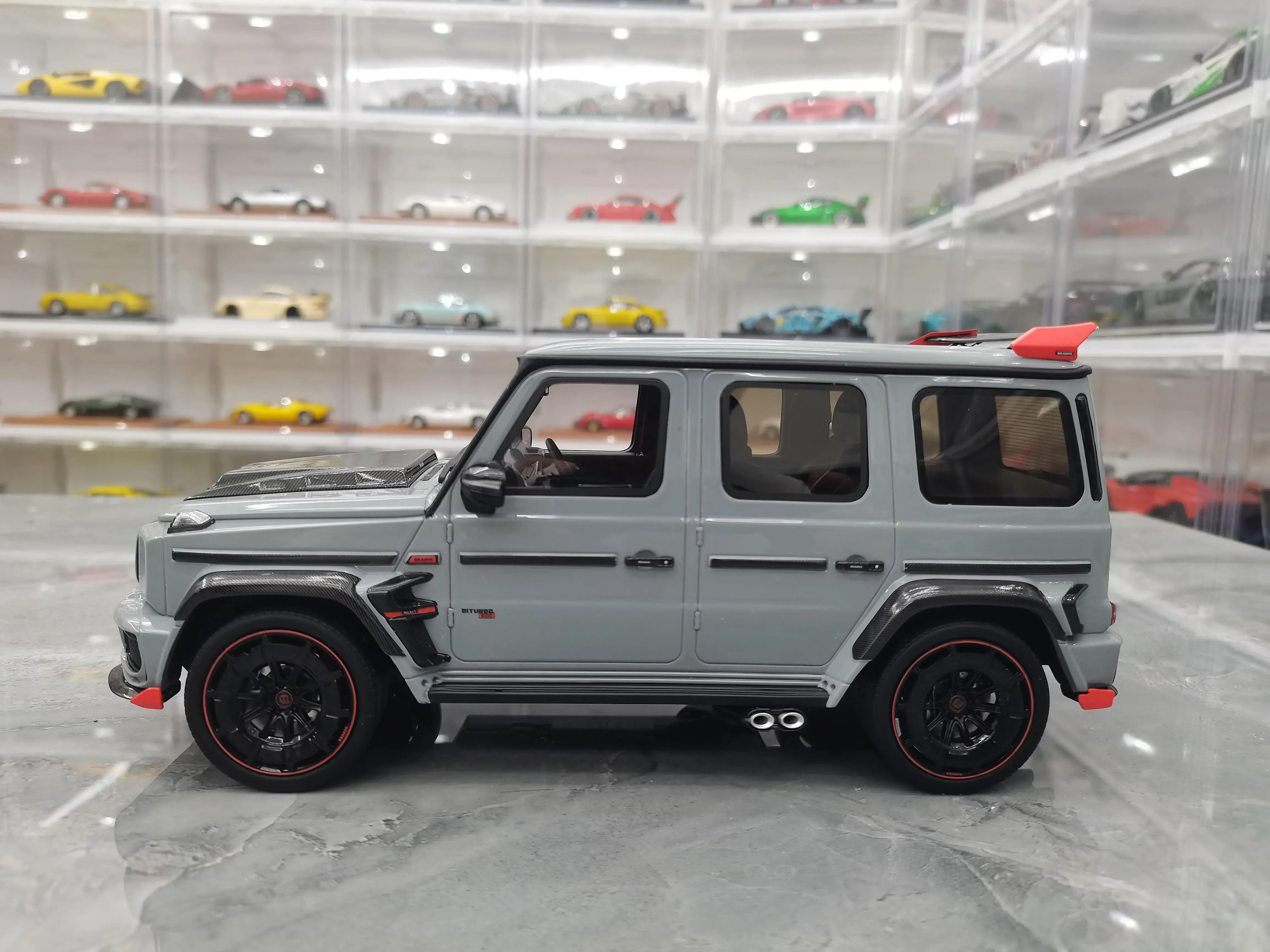 GT Spirit 1:18 G900 Car Resin Model Suv Model White Toys Gift