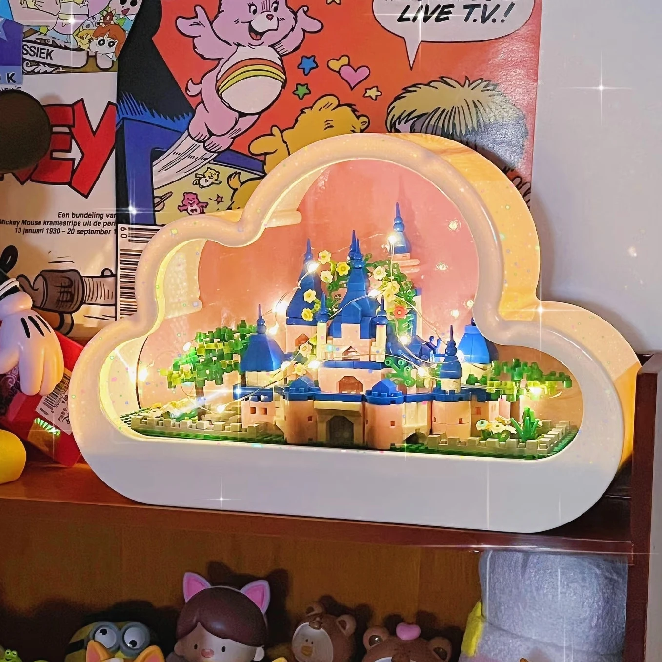 NEW IN STOCK Fairy Tale Castle Cloud Mirror 2.5 Micro Drill Particles Building Blocks Bricks Toys Gifts