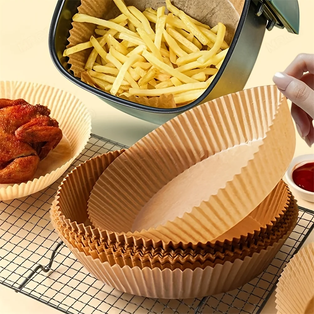 50pcs Non-Stick Disposable Air Fryer Liners  Parchment Paper for Baking Roasting Microwaving Oil Water Proof Blister Packaging