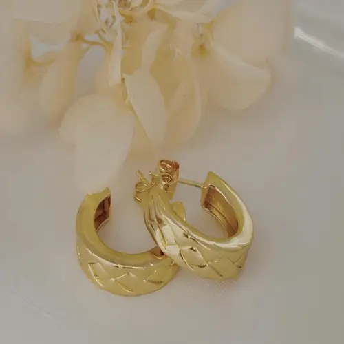 가벼운 럭셔리 C자형 후프 펑크 귀걸이, 여성 패션, 달 생일 선물, 저렴한 제품