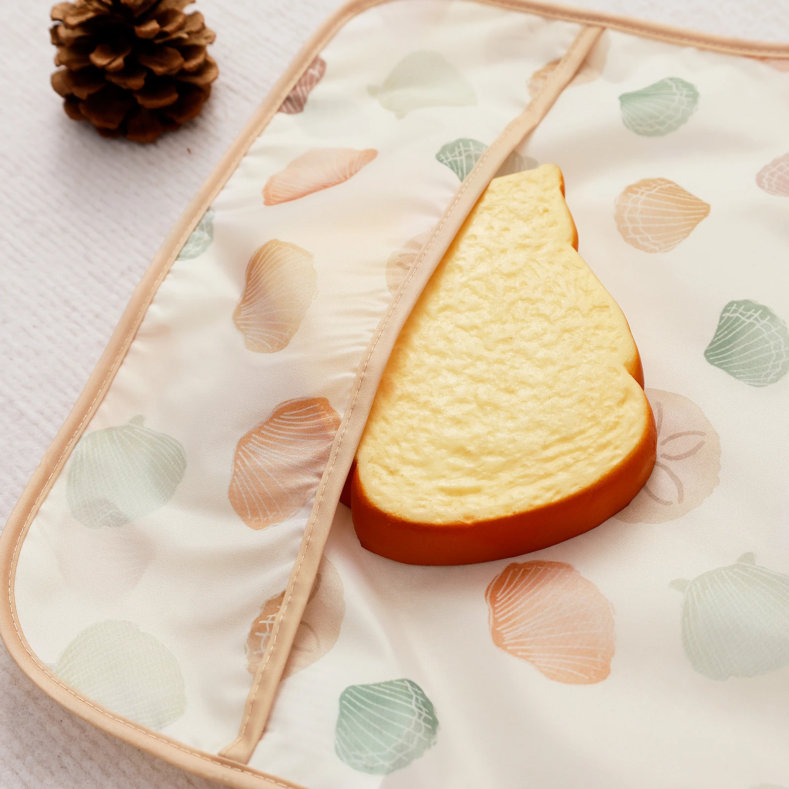 مرايل تغذية مقاومة للماء من Elinfant، مريلة بأكمام طويلة مطبوع عليها رسوم كرتونية للأطفال الرضع، مريلة قماش تجشؤ ناعمة مطبوعة على شكل حيوانات #5