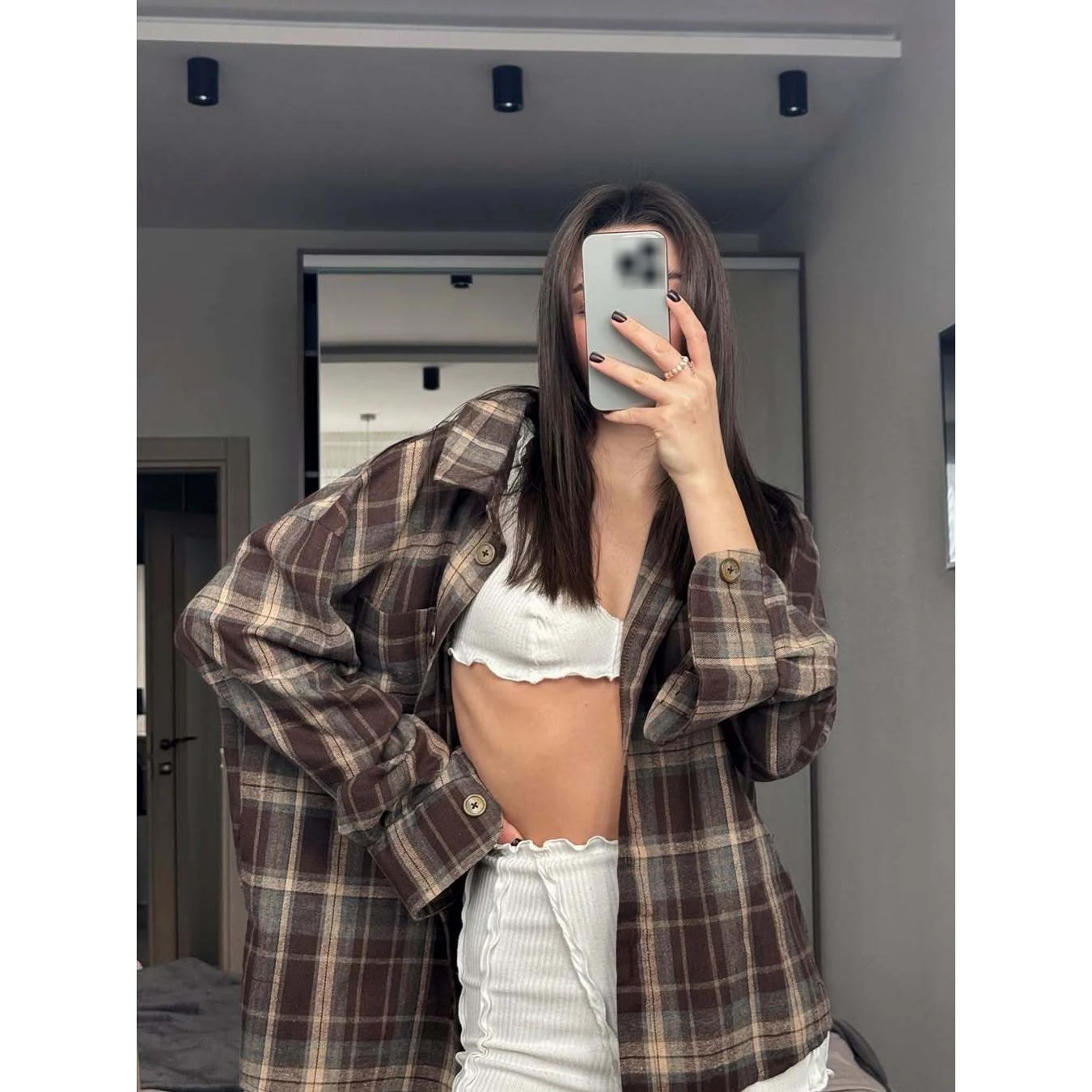 women's-regular-length-plaid-shirt-jacket-with-collar-and-slightly-stretchy-polyester-fabric-for-comfortable-all-day-wear