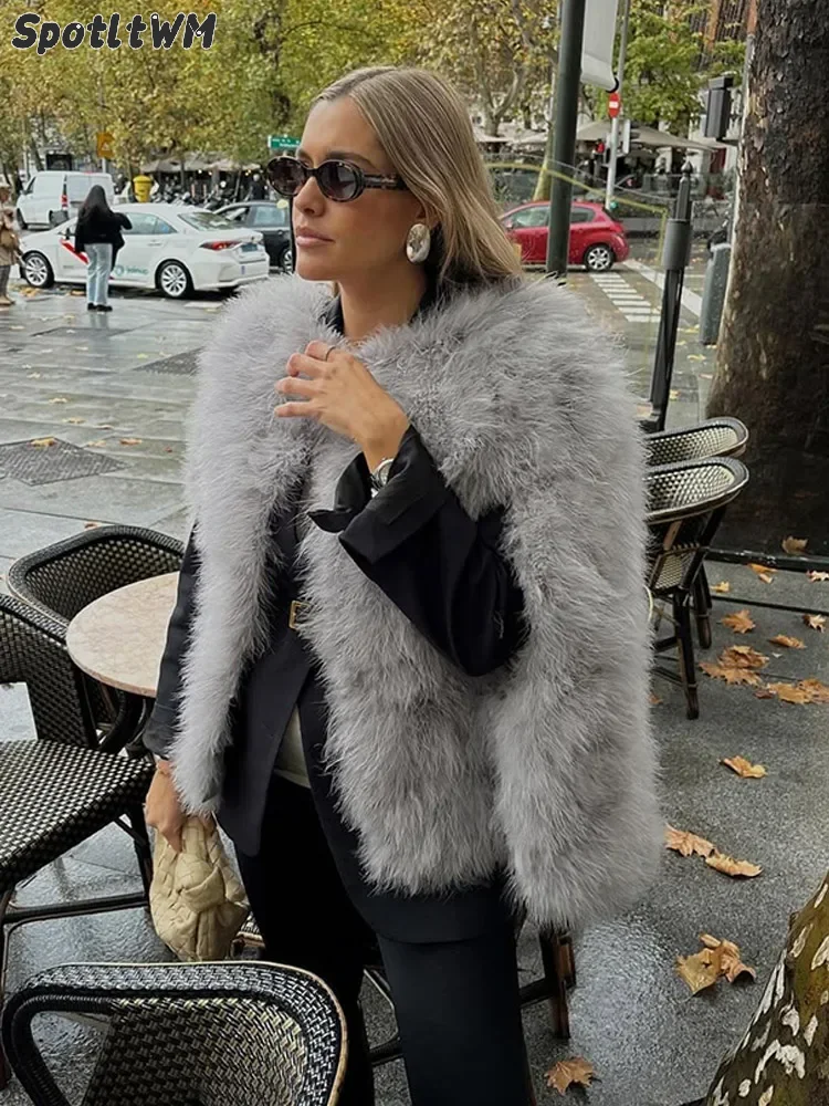 Winter Grey Round Neck Faux Fur Women's Coats Fashion Sleeveless Fluffy Thicken Warm Coat Split Short Jacket Lady Office Outwear