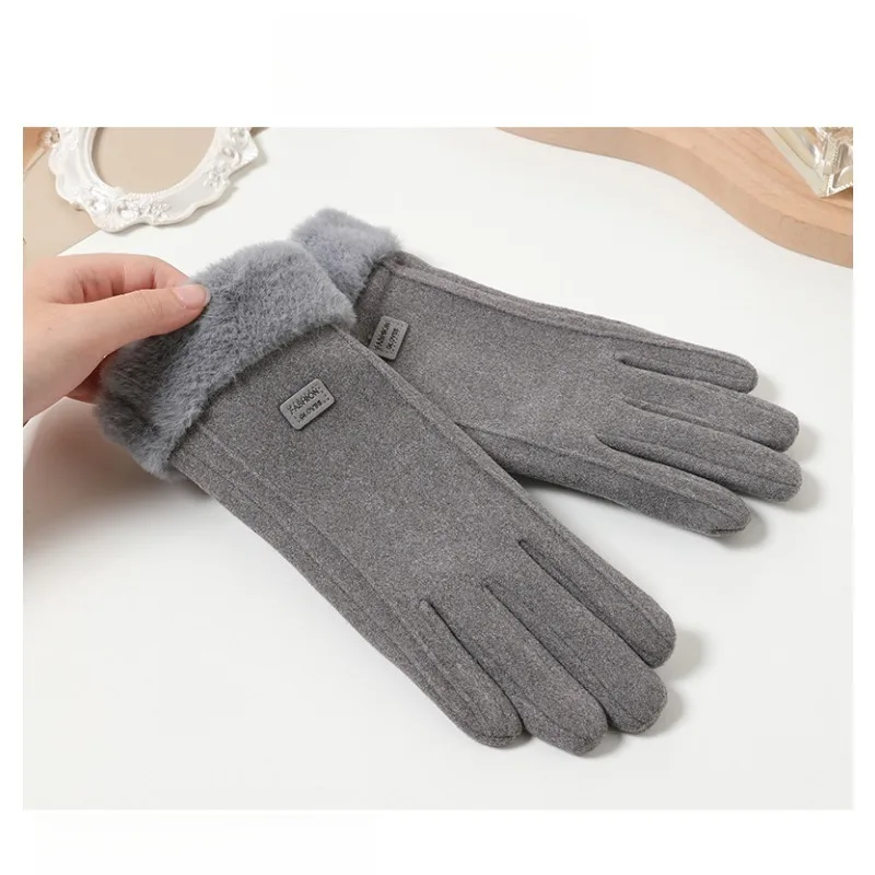 Gants chauds pour femmes, à la mode et mignons, doublés de polaire brodés, épais, résistants au froid, pour écran tactile de cyclisme