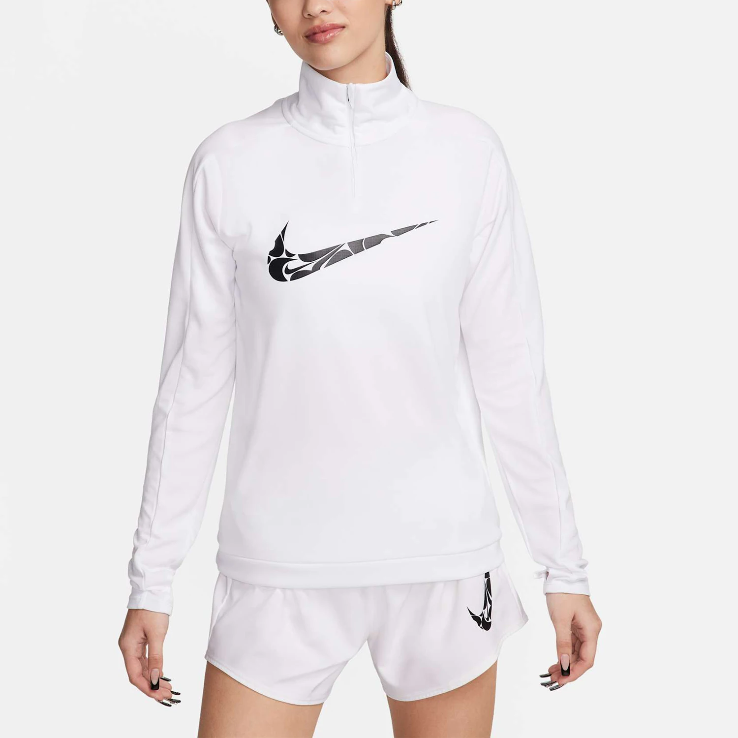 

Официальная новая женская дышащая футболка с длинными рукавами Nike для тренировок по бегу FN2637-100