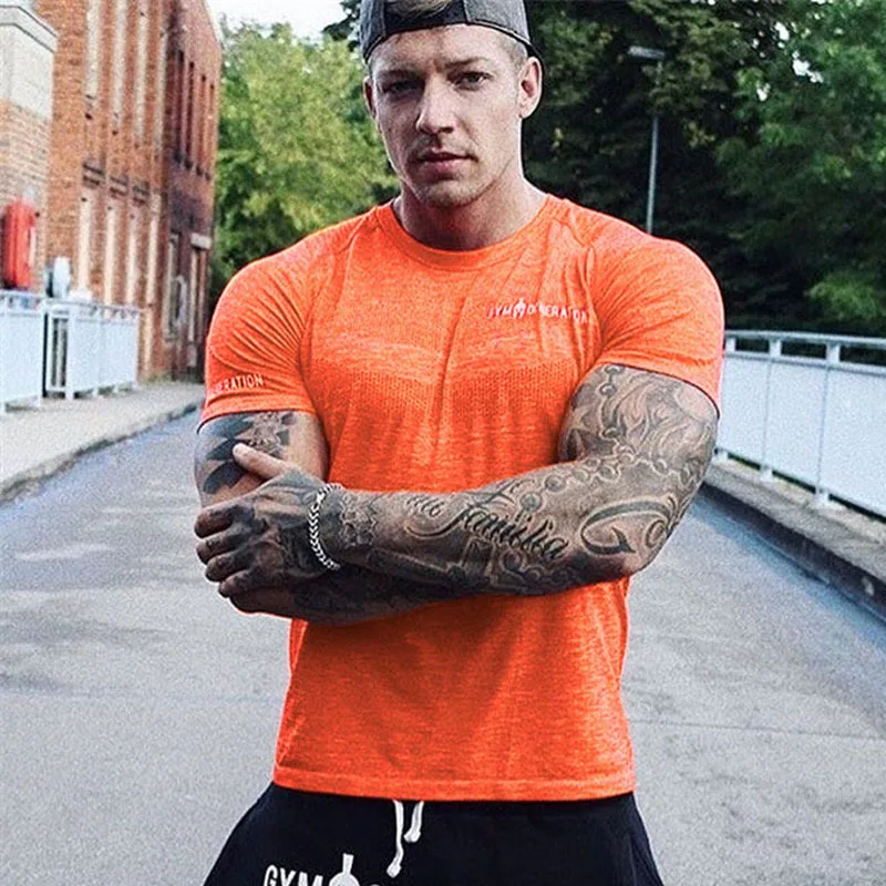 New Quick Dry Running T-Shirt Fitness T-Shirt attillate a maniche corte T-Shirt a compressione da uomo maglietta sportiva da uomo maglietta da