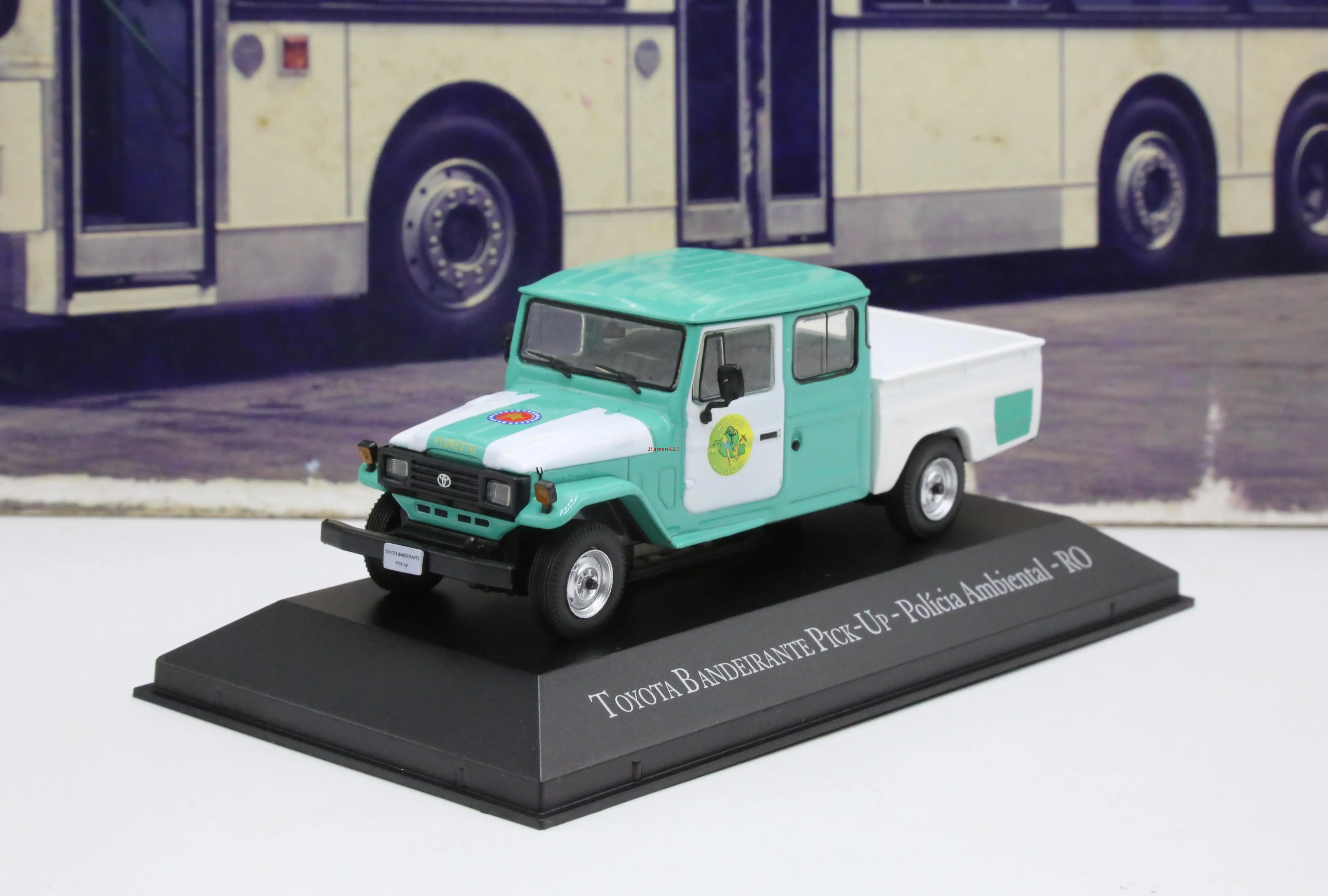 

1:43 IXO BANDEIRANTE PICK-UP-POLICIA Высокая имитация сплава Модель автомобиля Коллекционная игрушка Подарок Сувенир Дисплей Орнамент