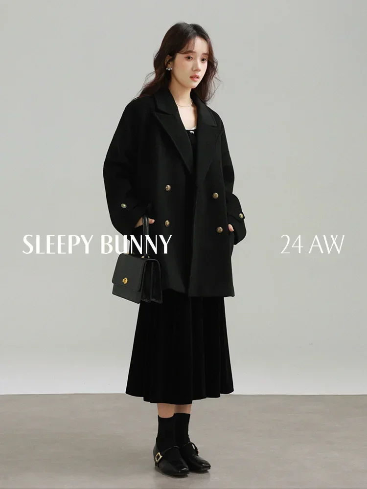 Winter Women Black Wool-like Blazer Coat Short Loose Fit Pea Coat Elegant Warm Outerwear for Petite Frames Chic and Versatile