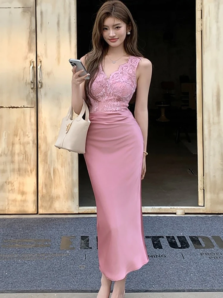 サマーピンクサテンパッチワークレースジャカードミディドレス レディース エレガントVネック スリングドレス 2025 韓国 ボディコン フェスティバル イブニングドレス