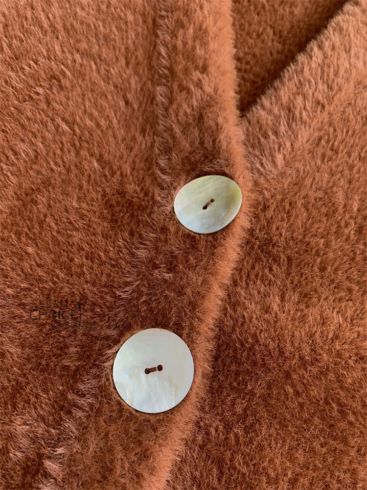 เสื้อคลุมคาร์ดิแกนขนยาวแบบเปิด ดีไซน์เรียบหรู สไตล์แฟชั่นหวานๆ เหมาะกับทุกโอกาส สำหรับฤดูใบไม้ร่วงและฤดูหนาว แบรนด์ Susan Love Clothing คอวี ติดกระดุมเม็ดเดียว