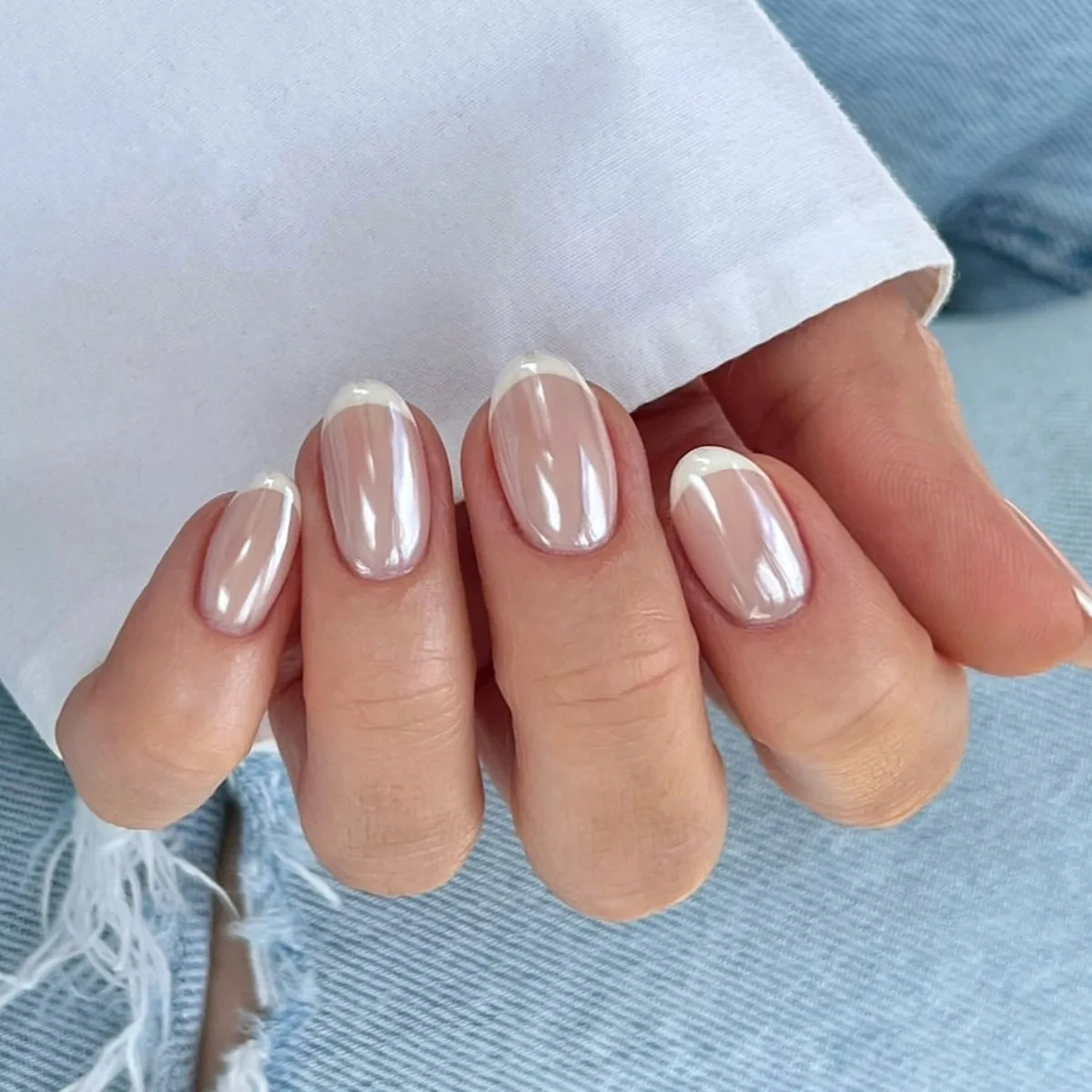 

30Pcs Short Fake Nails with White Edge Design Wearable French Press on False Nails Simple Full Cover Nail Tips Manicure