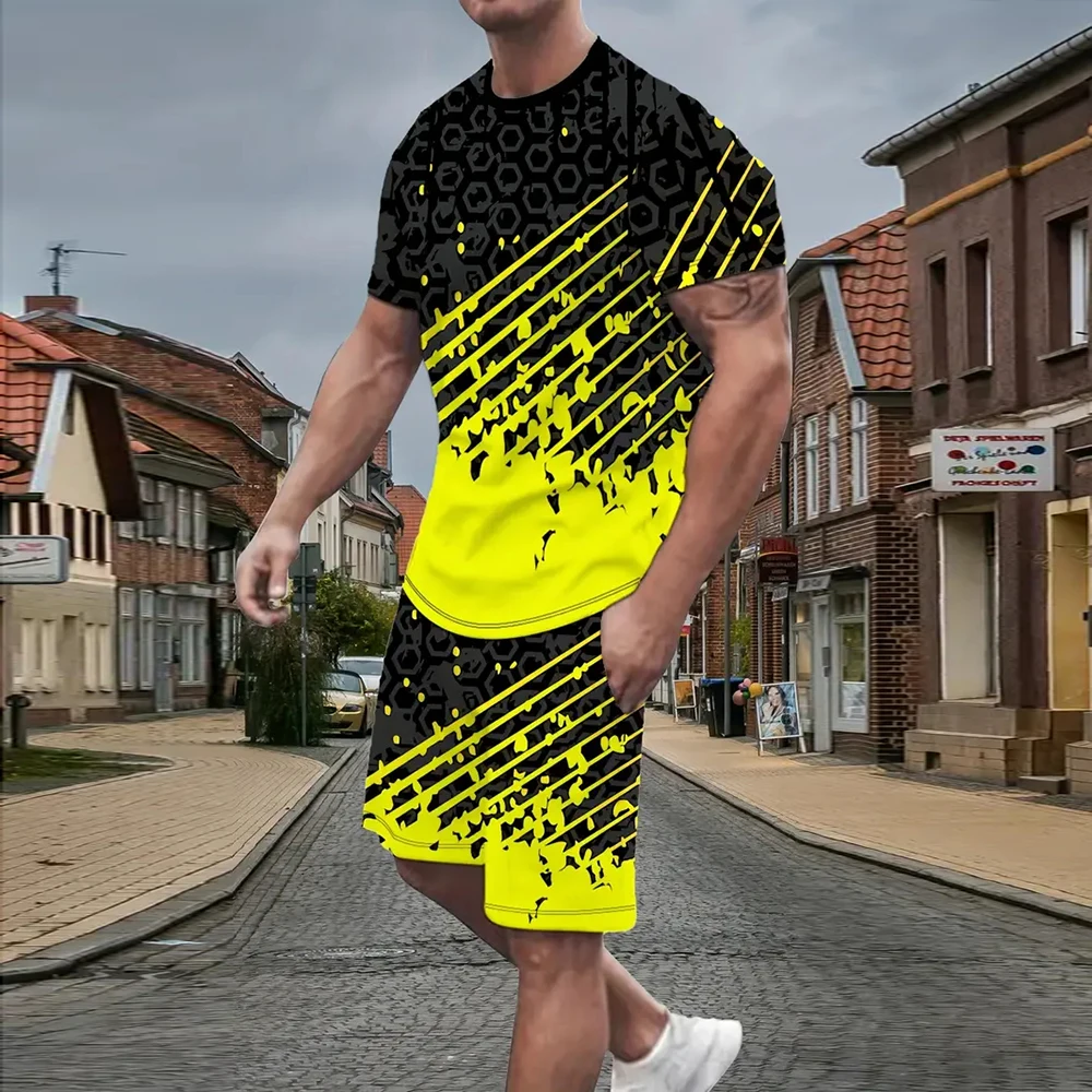 Camiseta de manga corta con estampado de mezcla negra y amarilla para hombre, pantalones cortos con cordón, conjunto de 2 piezas, ropa de calle de moda