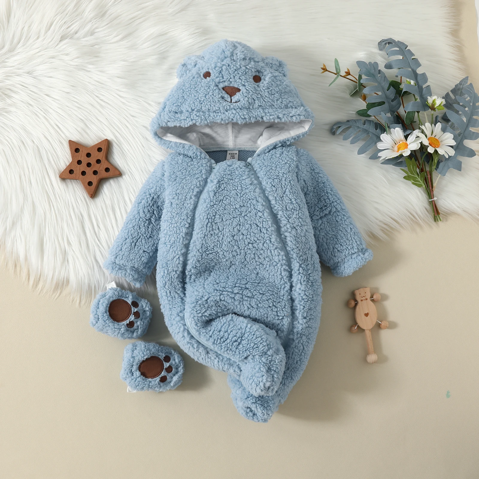 Baby Autumn and Winter Lamb Wool Jumpsuit, Light Blue Bear-Shaped Hooded Romper with Foot Covers for Warmth