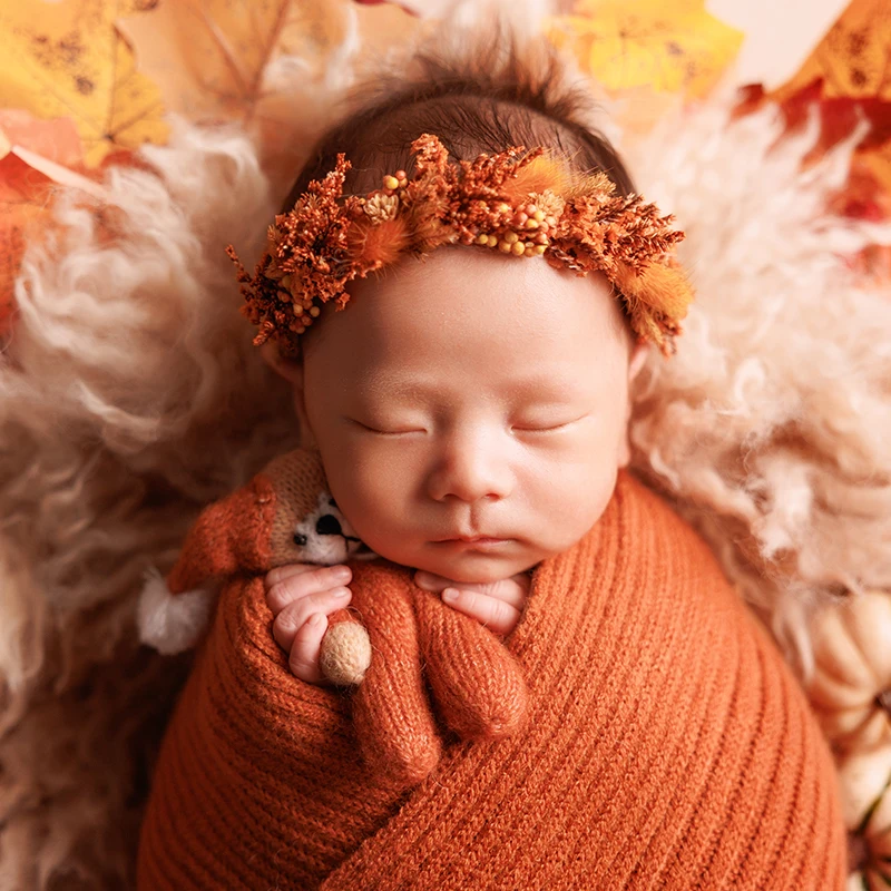 Autumn Theme Newborn Baby Photography Accessories Hand Knitted Wrap Hat Doll Set Studio Baby Photo Wool Mat Nano Background Prop