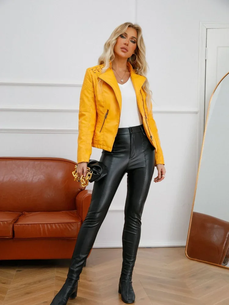เสื้อแจ็คเก็ตหนังทรงสั้นสำหรับผู้หญิง สไตล์คลาสสิกย้อนยุค มี 12 สีให้เลือก เสื้อโค้ทพังก์ทรงเข้ารูปสำหรับฤดูใบไม้ร่วง สไตล์ลำลองแนวสตรีท