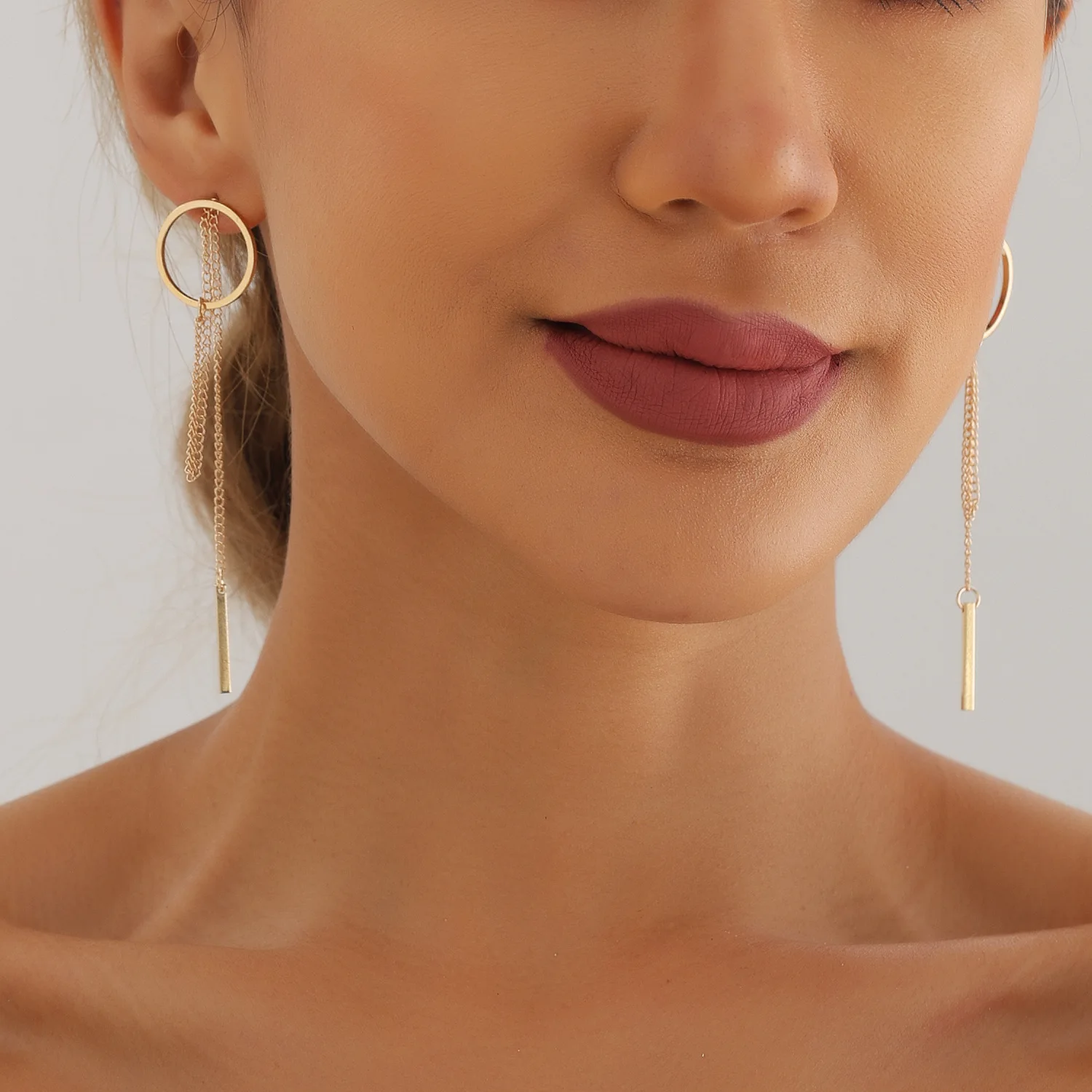 klorean Style Popular Design Long Earrings Hollow Circle Metal Black Round Pendants Geometric Tassel Hanging Earring