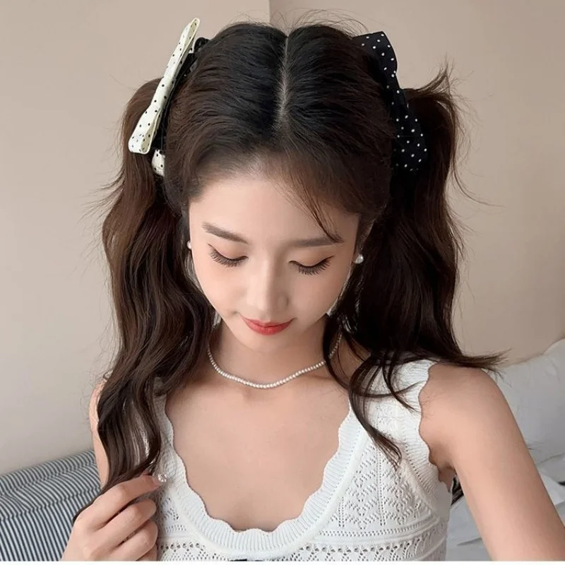1/2 Stück ZYFHTT Schwarz-weiße gepunktete Haarspange mit Schleife für Damen, elegante Haarspange für den täglichen Gebrauch, Bananenspange, modische Haarspange für Mädchen, Pferdeschwanzspange – Detail 7