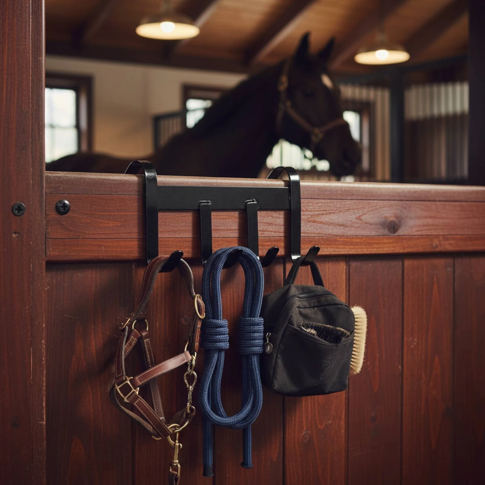 Horse Tack Hook Rack Metal Double Hook Saddle Rack Saddle Hanger Load-Bearing Wall Mount Bridle Hooks Heavy-Duty for Stable