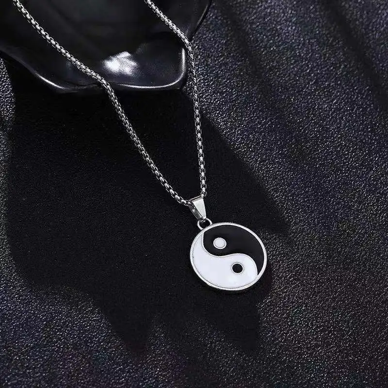 Hiphop Tai Chi Yin Yang Eight Trigrams Pendant Necklaces for Women Punk 70CM Long Chain Black White Enamel Collar Friend Gift