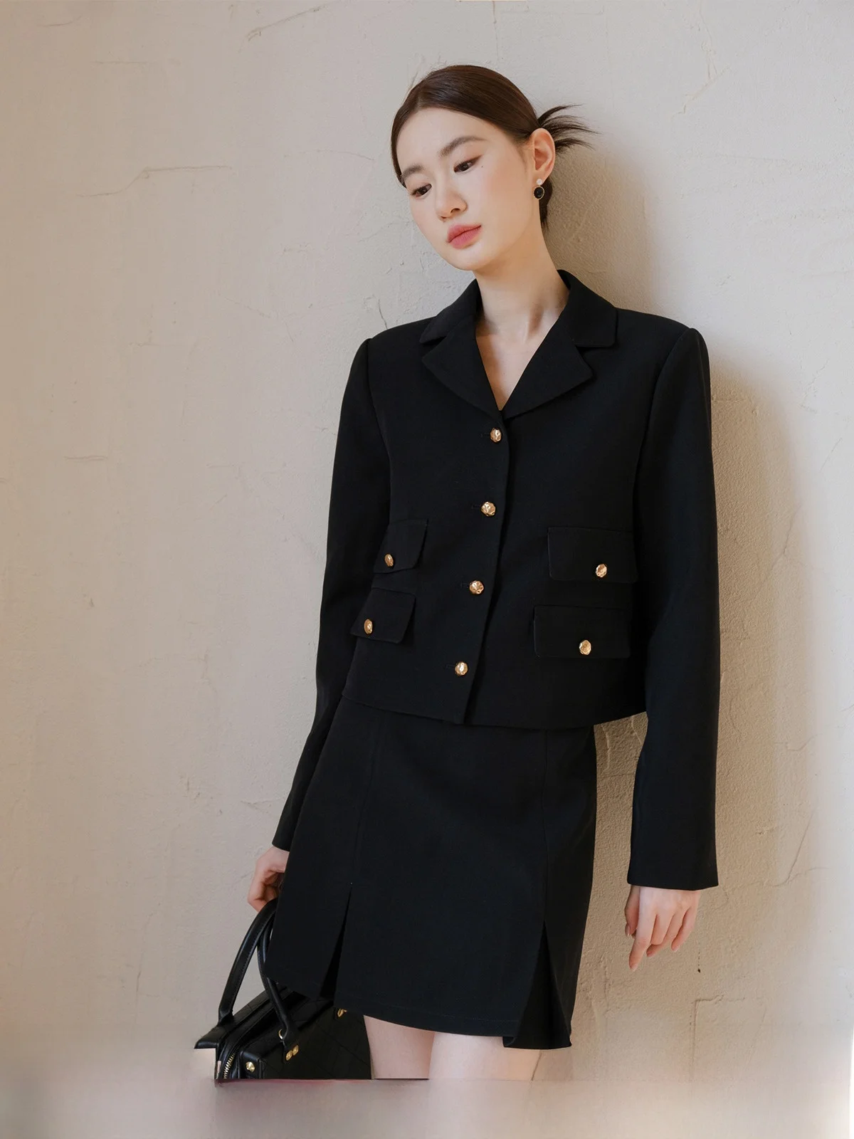 

XXNING Small Fraance Sle Metal Bule Jaet Комплект с юбкой Женский дизайн Легкий роскошный женский костюм из двух предметов Ele Осень...