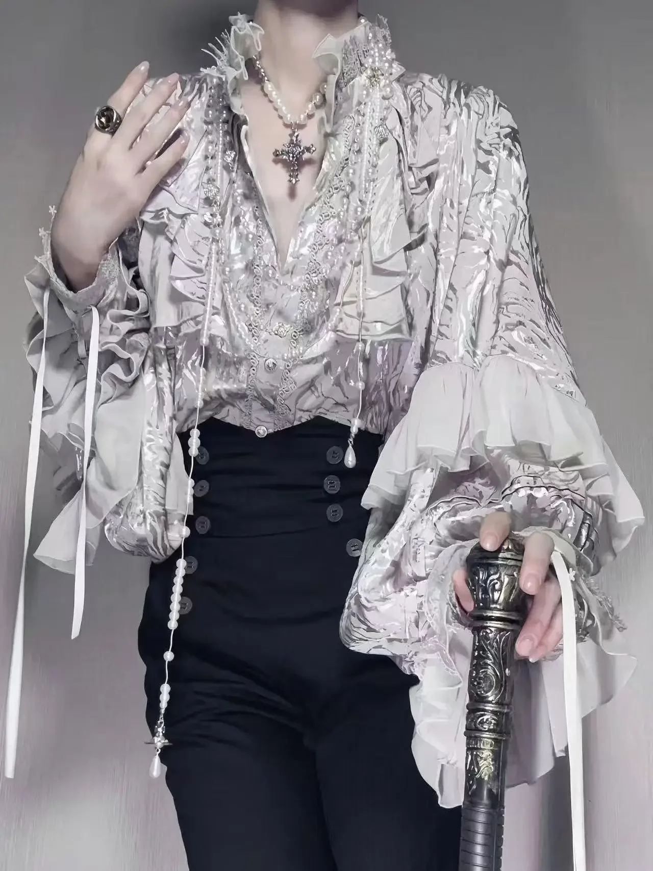 

New 2025 Gothic Girls Ruffles Blouse Light Lolita Batwing Sleeved Loose Long Blusa Lace Patch Spring Blusa Tops Women