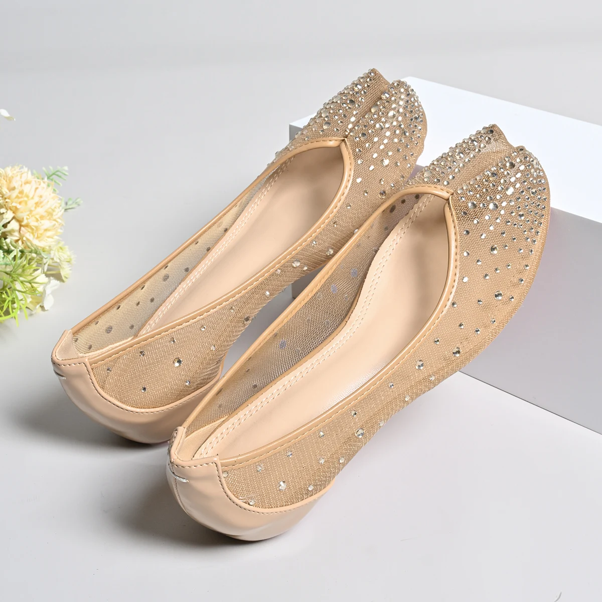 

2025 новейшие женские туфли ручной работы с блестящими кристаллами и разрезным носком на плоской подошве, балетки для танцев, сабо Мэри Джейн, эксклюзивные лоферы Lazy Bota