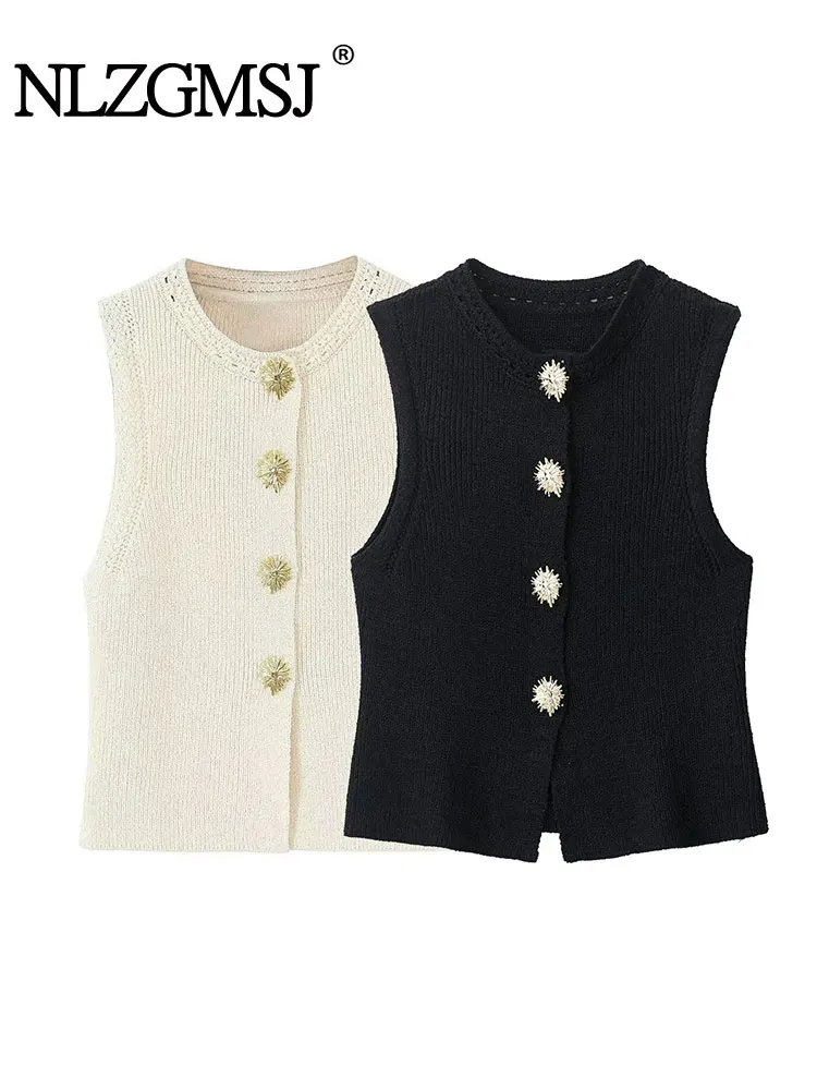 

NLZGMSJ 2025 Autumn Sweater Vests For Women Texture Knitted Vest Woman Streetwear Button Decoration Women's Sleeveless Sweaters