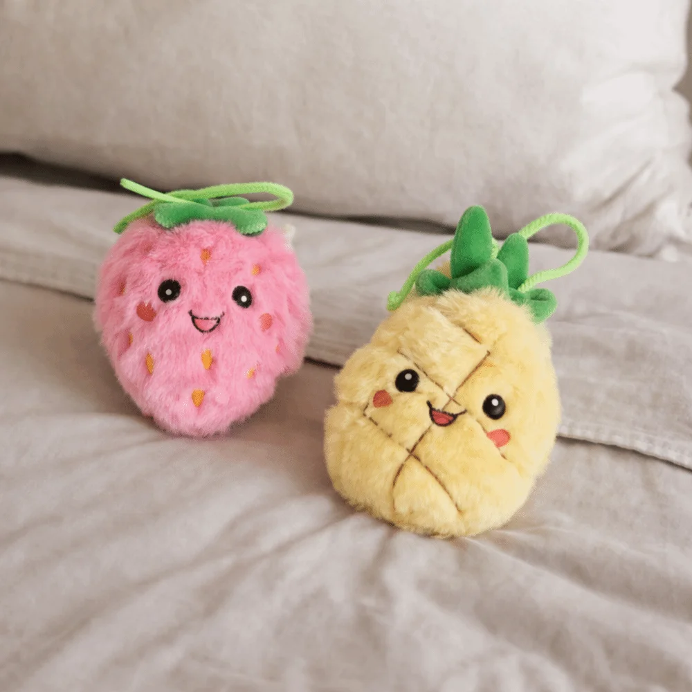 Gift Super Soft-haired Fruit Charm Miniature Strawberry/Pineapple Shape Stuffed Bag Accessory Christmas Gift
