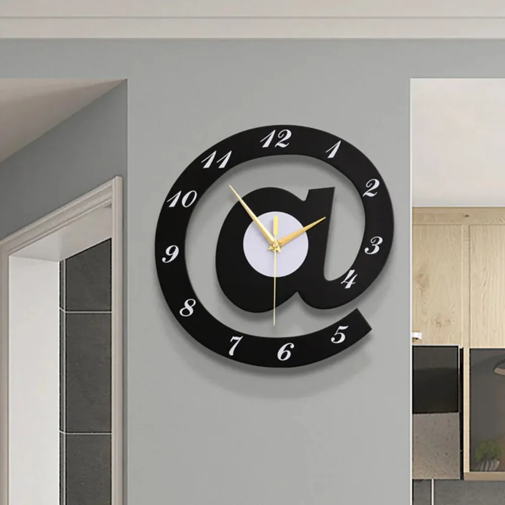 Mid Century Men Wall Clock Minimalist Korean Restaurant Restaurant Clock Design Fashion Unique Horloge Reloj De Pared Home Decor