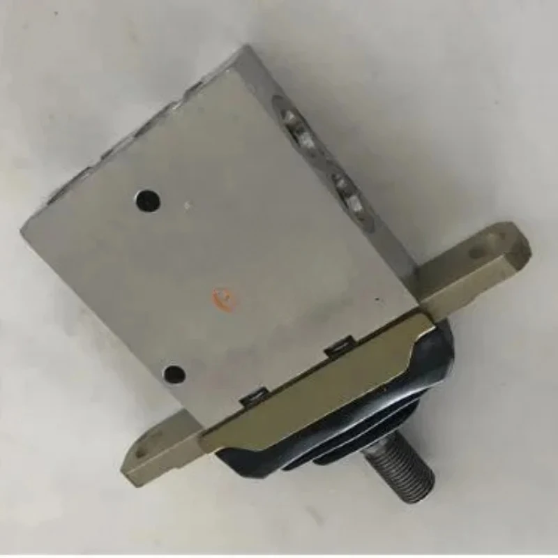 Chinese Manufacturer Wholesale Cheap Factory Pilot Valve 702-16-01230 7021601230 for D61PX D61PXI D65EX Pilot Valve