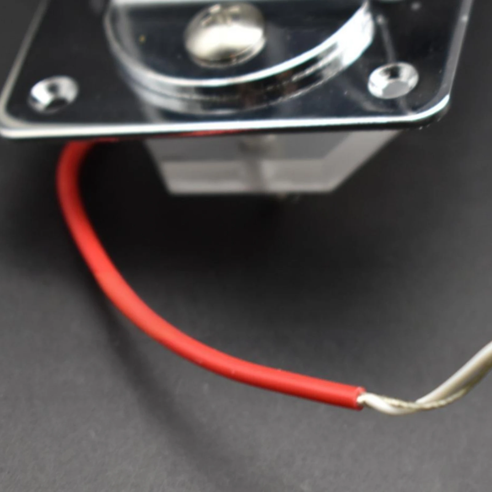

4-String Bass Bridge Pickup Pole Pieces Ceramic Bass Pickup Music Gear Red Lead Wire