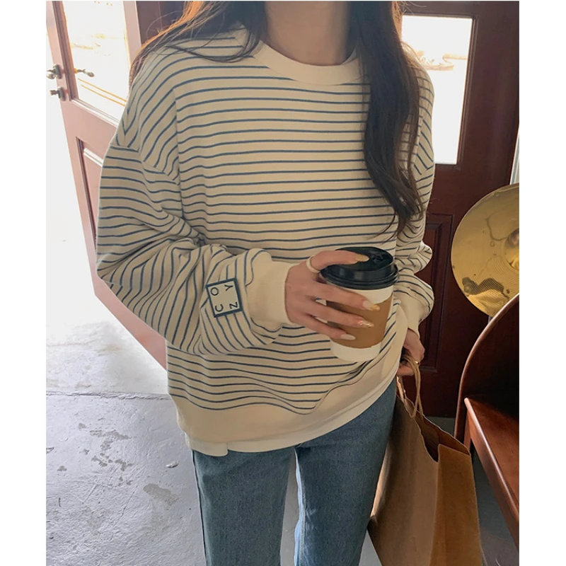 Women\'s Drop Shoulder Sleeve Striped Long-Sleeved Sweatshirt Autumn New Korean Girl Casual Loose Thin Oversize Pullover Sweaters