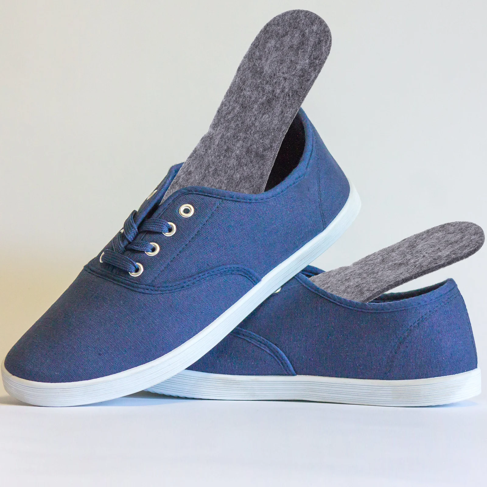 

5Pairs Felt Winter Warm Insoles Comfortable Shoe Inserts Soft Thick Breathable Felt Pads Warm Shoe Insoles for Men and Women