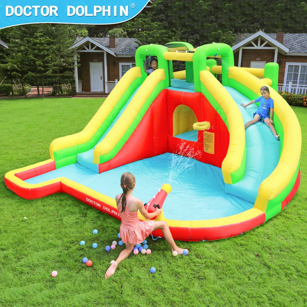Doktoral Delphin Aufblasbare Wasser Silde Outdoor Wasser Spray Stil Doppel Rutsche Bounce Haus Kinder Sommer Spielzeug Mit Gebläse