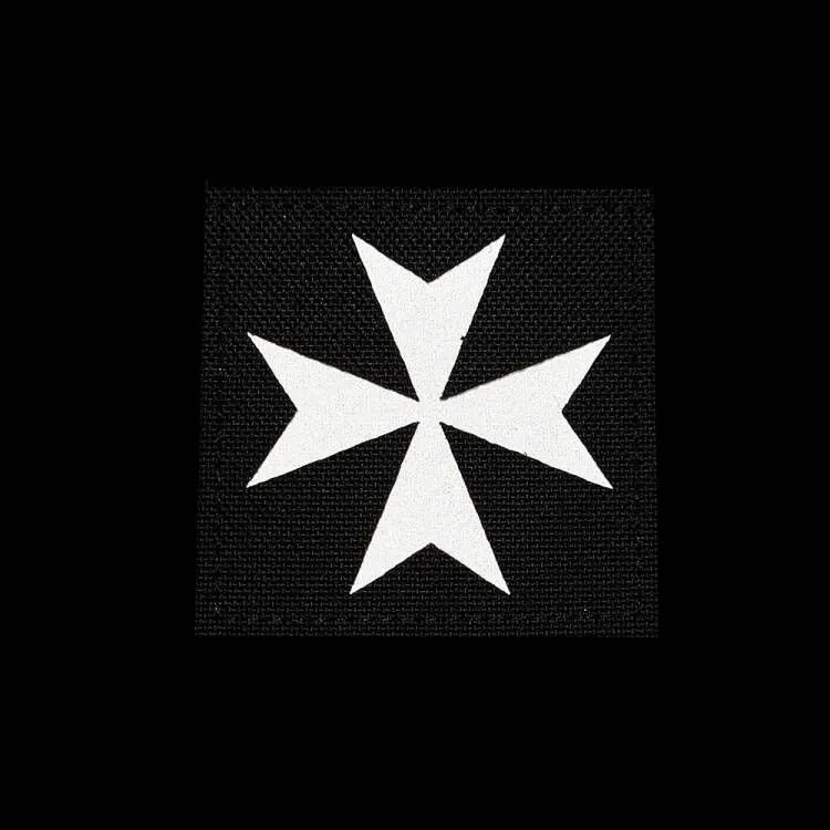 مالطا العلم فرسان شارة الأشعة تحت الحمراء انعكاس الليزر قطع المعنويات الذراع راية الملابس على ظهره اكسسوارات هوك وحلقة التصحيح