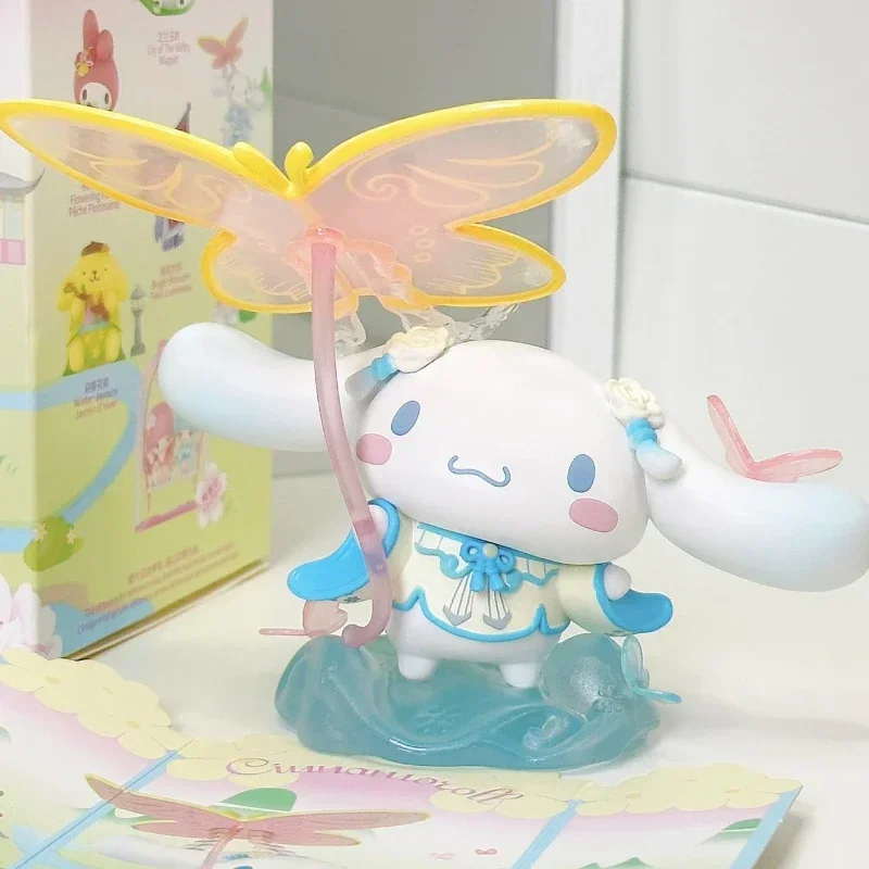 Miniso Sanrio nueva rima flor ropa serie caja ciega Kuromi Melody Pochacco figura de acción ornamento modelo juguete regalo de cumpleaños