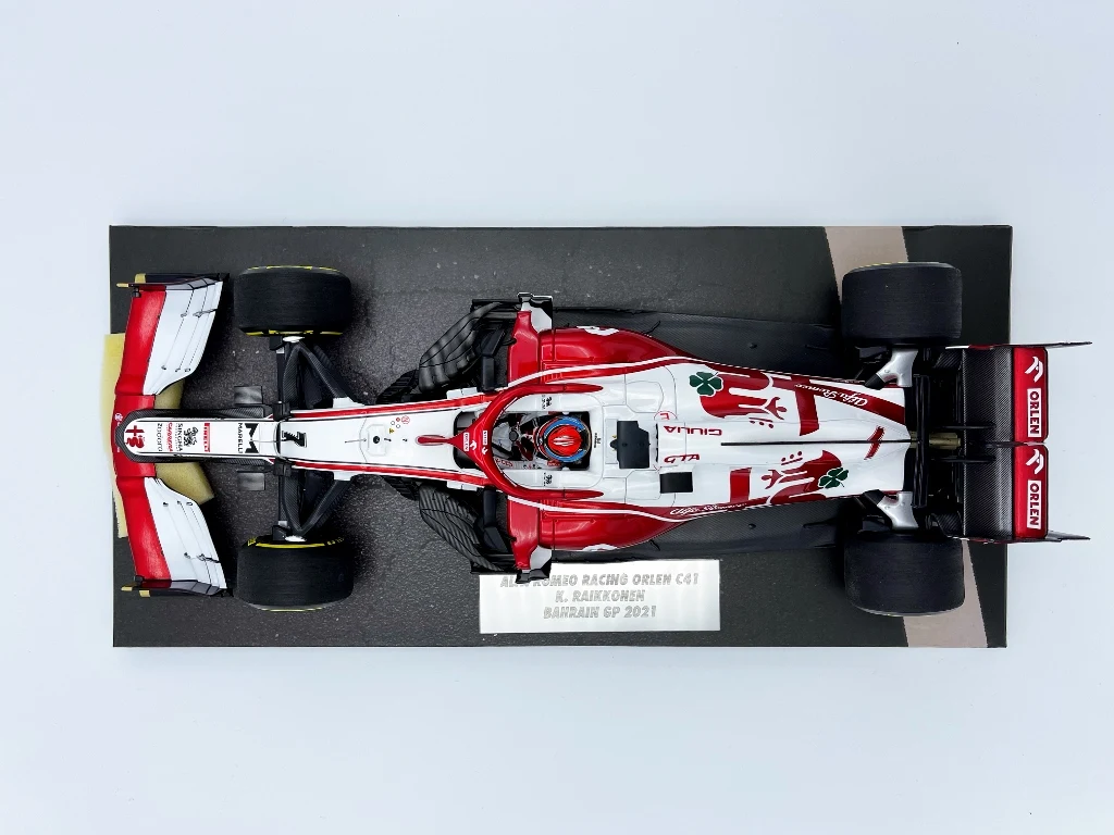 Minichamps 1:18 F1 C41 2021 Kimi Raikkonen Bahrain Simulation Limited Edition Resin Metal Static Car Model Toy Gift