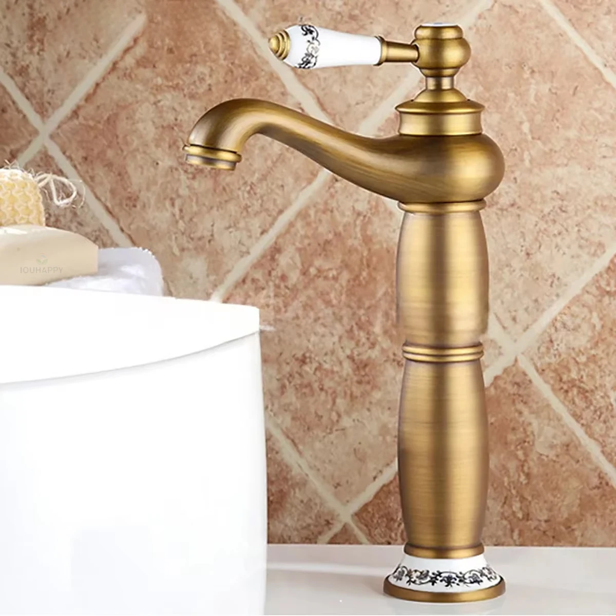 Antique Sink Faucets Deck Mounted Basin Mixer Tap Single Handle Hand Washbasin Faucets Kitchen Water Tap Bathroom Accessories