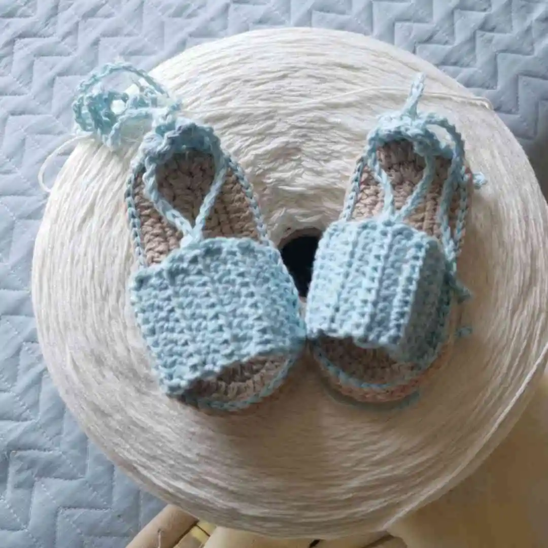 QYFLYXUESimple Baby Soft Bottom Lace, Toddler Shoes, Sandals, Double Bottom, Hand-made Wool Woven Shoes.