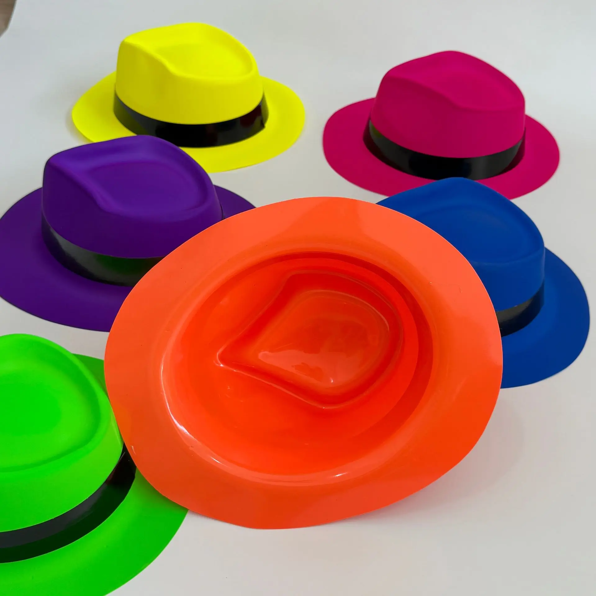 Fashionable Fluores…